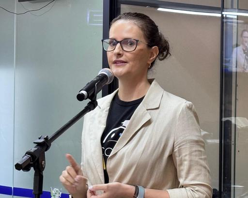 A professora Ana Paulla Freitas Vilela Boaventura, idealizadora da Escola de Games, falou na Tribuna do Povo
